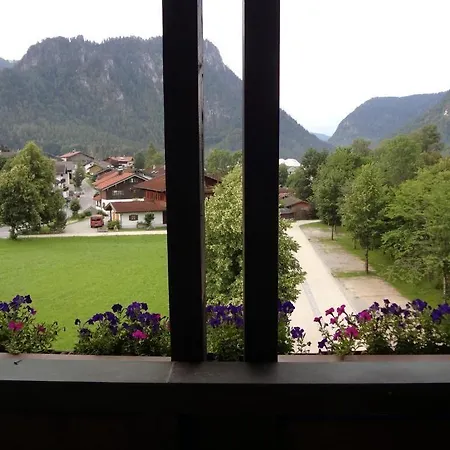 Alpenhotel Gastager 3* انزل