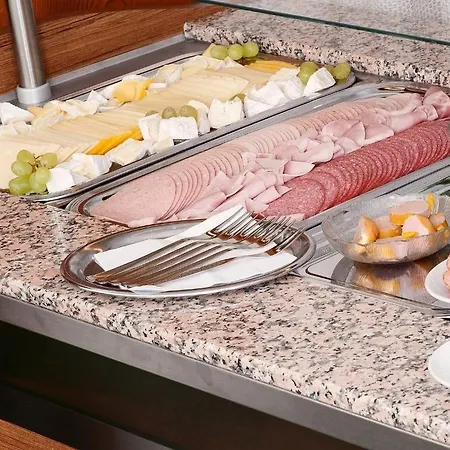 Отель Alpenhotel Gastager