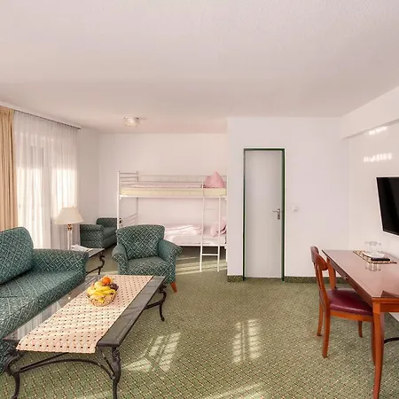 Отель Alpenhotel Gastager 3*