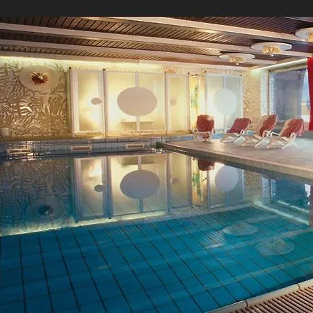 Alpenhotel Gastager Инцелль
