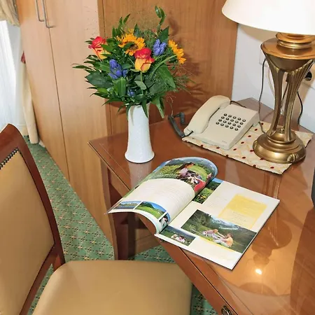 Alpenhotel Gastager Инцелль